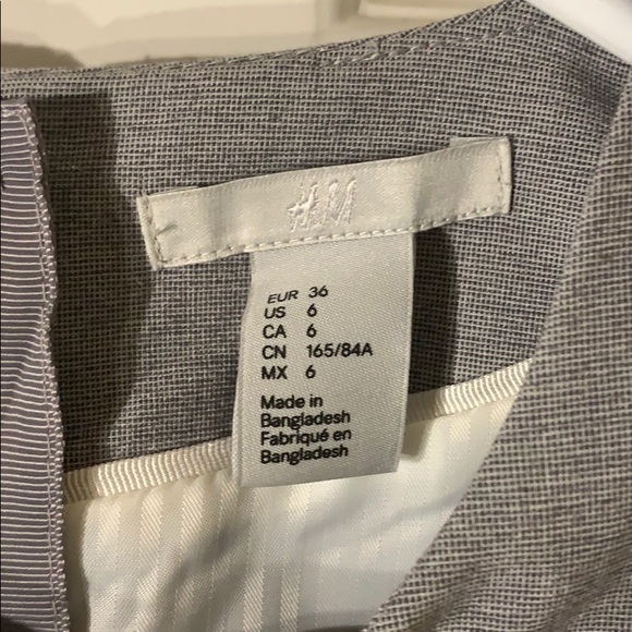 Grey sheath sleeveless dress - Picture 3 of 4